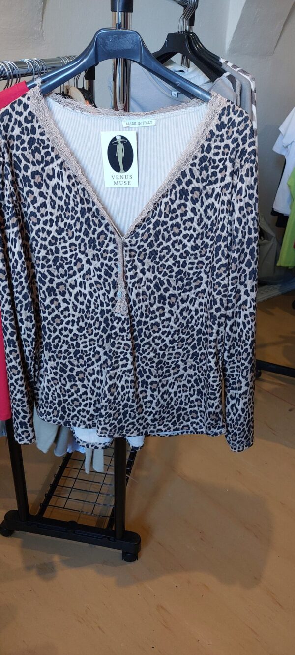 Triko leopard