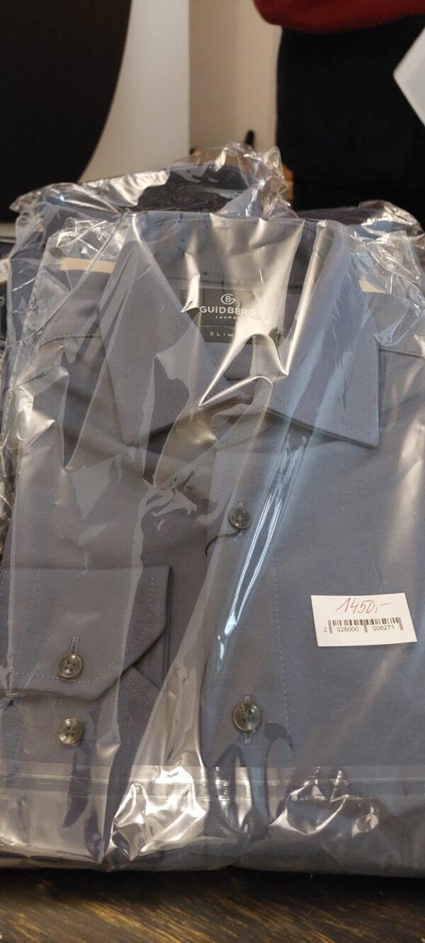 Košile slim fit M