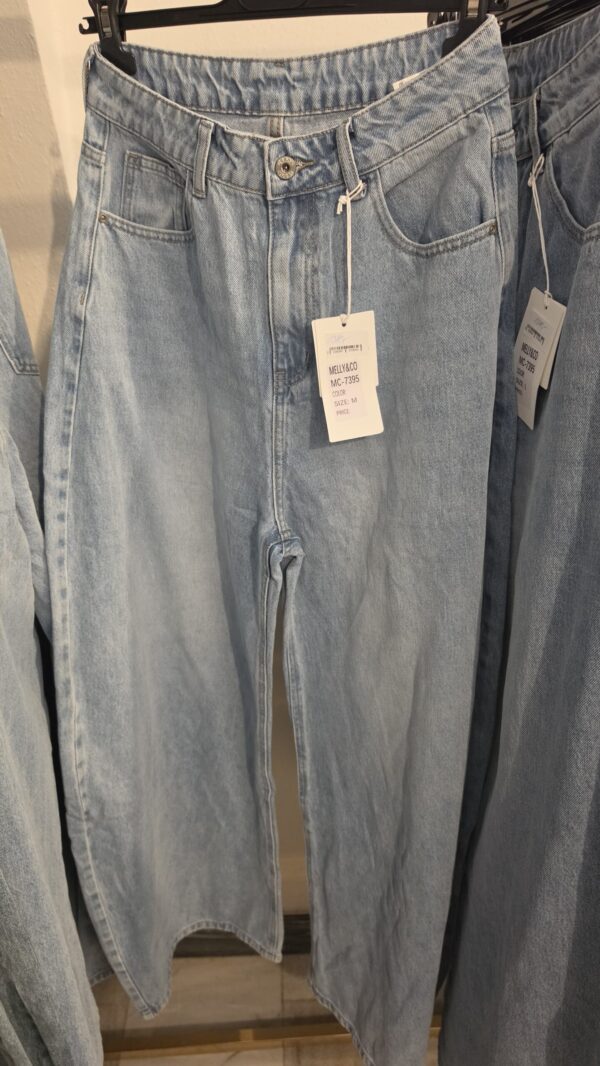 Jeans M
