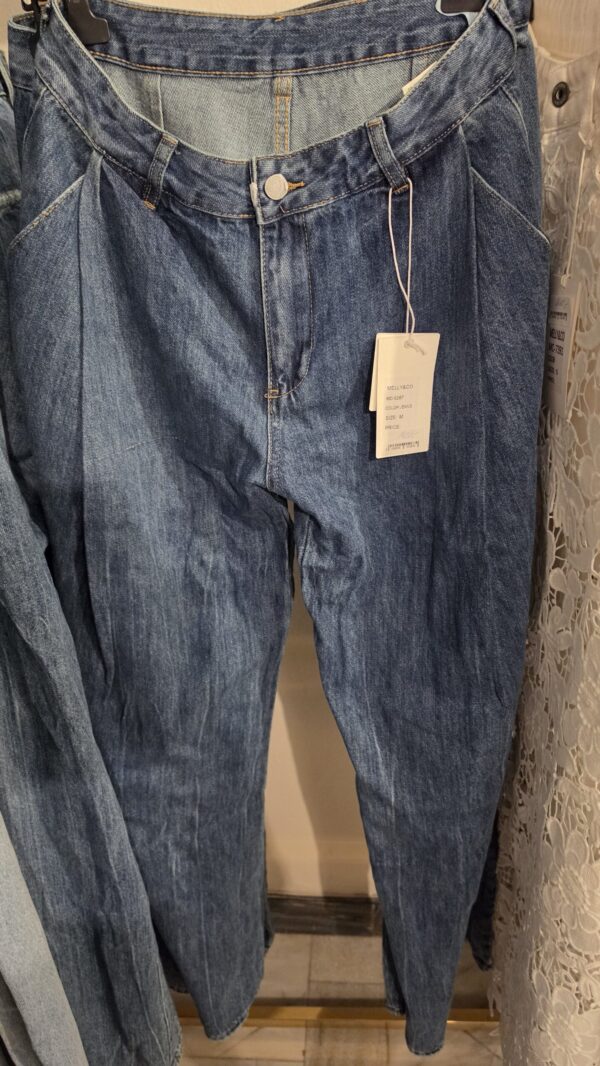 Jeans M