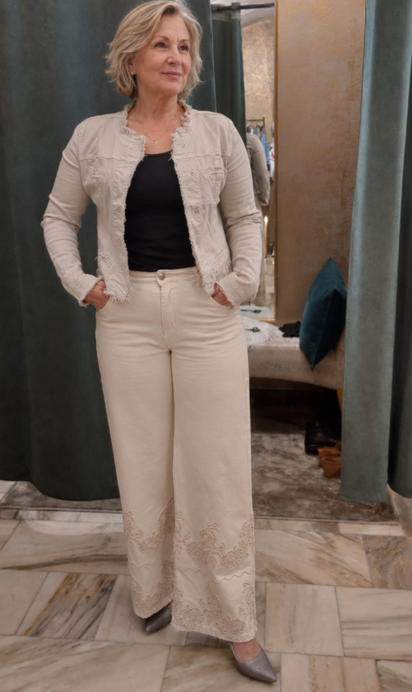 výšivka aplikace Jeans smetanové s vyšivkou L, MELLY&CO