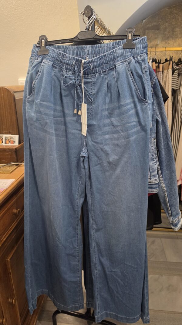 Jeans Melly & CO